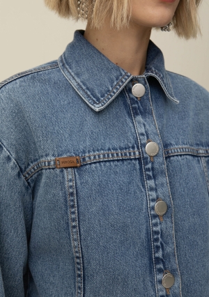 JAQUETA CLASSICA OMBRO DESLOCADO JEANS MEDIO MORENA ROSA