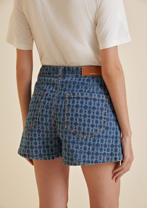 SHORTS LINHA A BOLSO FACA JEANS MEDIO MORENA ROSA