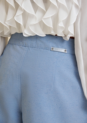 SHORTS SAIA COM BOTOES MORENA ROSA